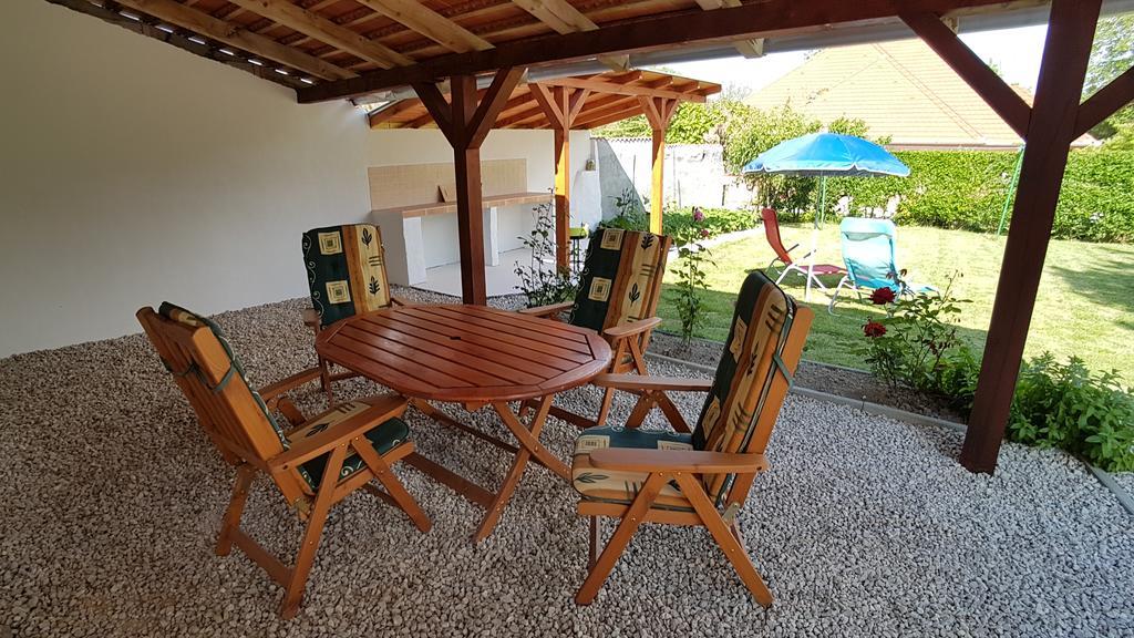 Villa Nora Hévíz Extérieur photo